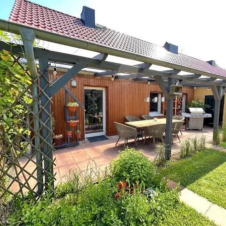 Ferienhaus Sietow 11021 * Sietow Dorf